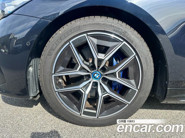BMW i5 из Кореи Encar