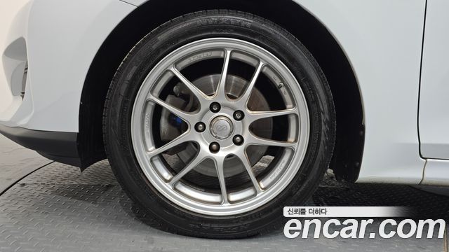 Hyundai Veloster из Кореи Encar