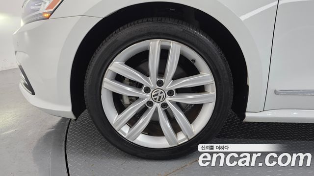 Volkswagen Passat из Кореи Encar