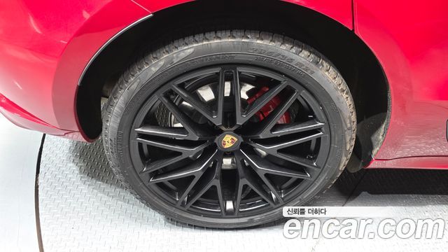 Porsche Macan из Кореи Encar