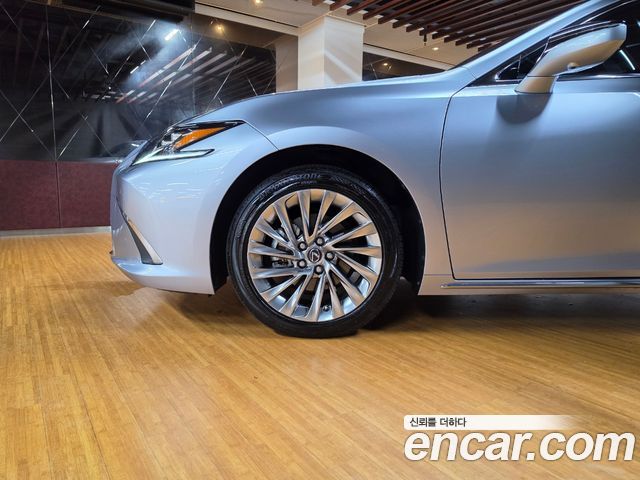Lexus ES из Кореи Encar