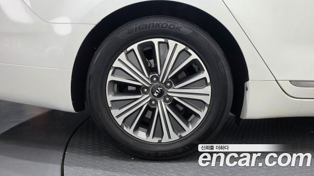 Kia K7 из Кореи Encar