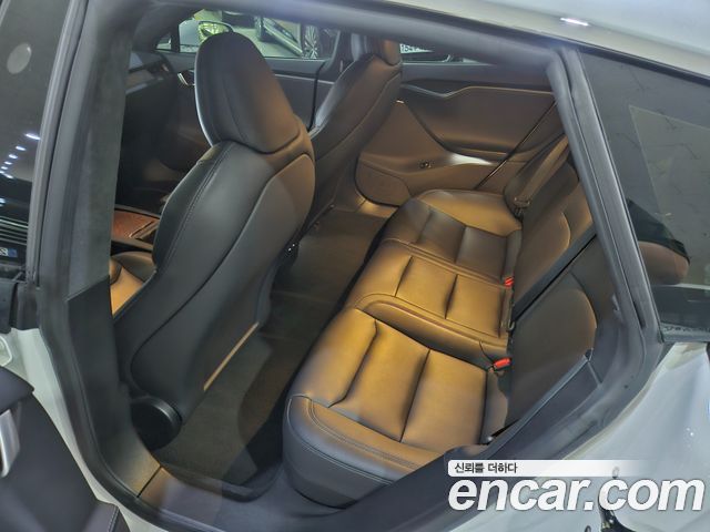 Tesla Model S Long Range — пробег 38 670 км — фото 5 из 5