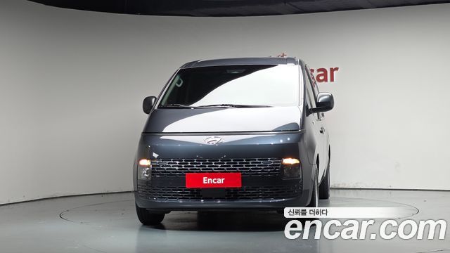 Hyundai Staria Cargo 3-Seater Smart — пробег 12 017 км — фото 3 из 5