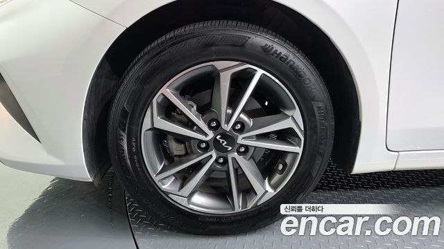 Kia K3 из Кореи Encar