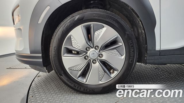 Hyundai Kona из Кореи Encar