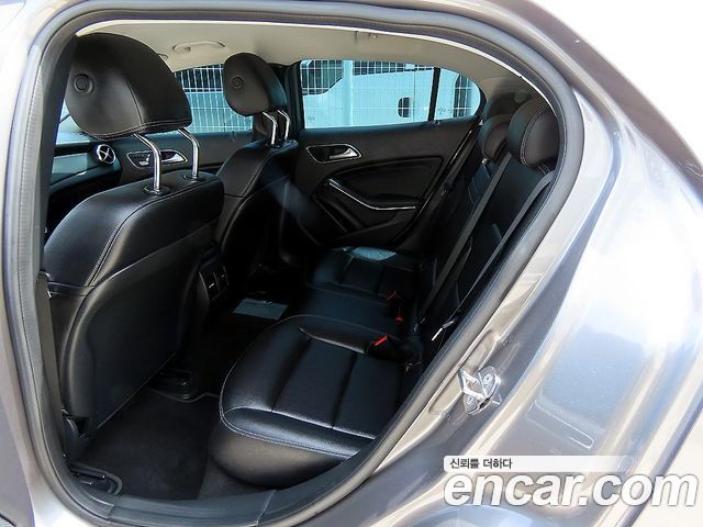 Mercedes-Benz GLA-Class из Кореи Encar