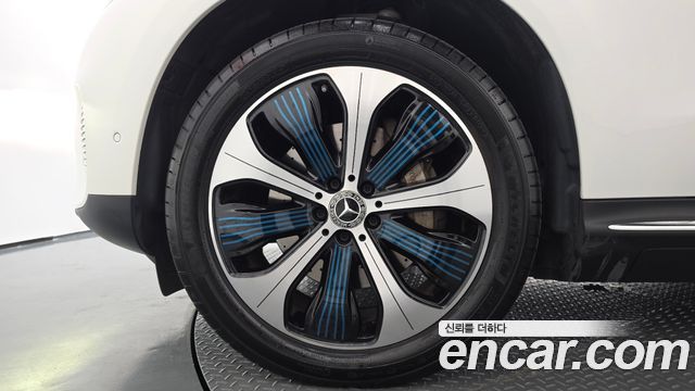 Mercedes-Benz EQC из Кореи Encar