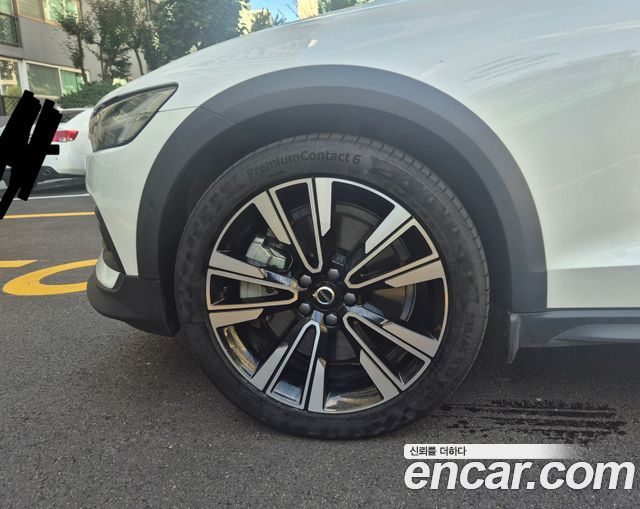 Volvo V60 из Кореи Encar