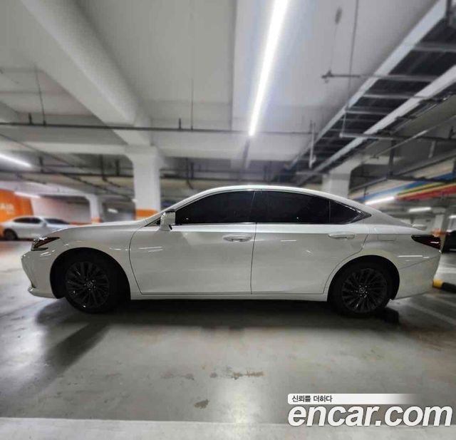 Lexus ES из Кореи Encar