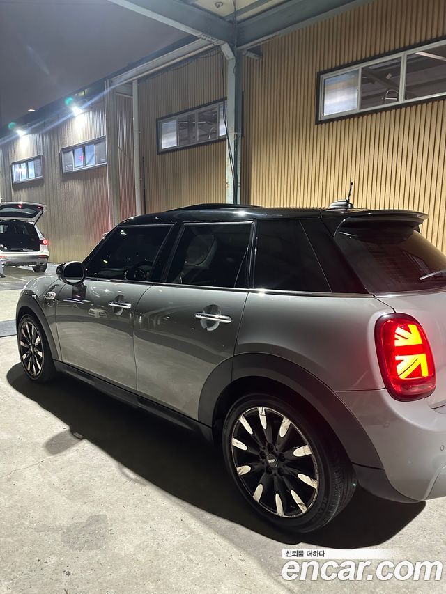 Mini Cooper из Кореи Encar