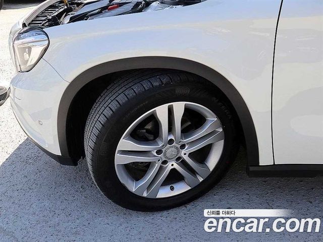Mercedes-Benz GLA-Class из Кореи Encar
