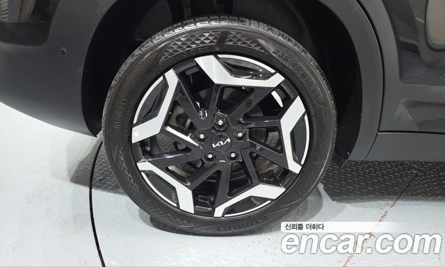 Kia Seltos из Кореи Encar