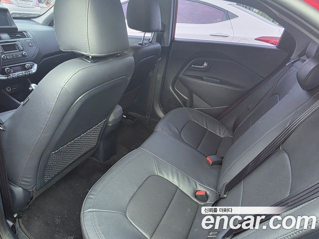 Kia pride 1.6 GDI Hatchback Luxury — пробег 51 000 км — фото 5 из 5