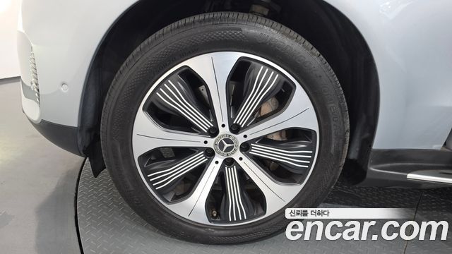 Mercedes-Benz EQC из Кореи Encar