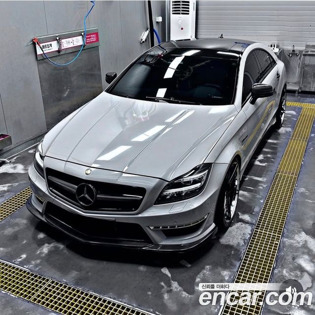 Mercedes-Benz CLS-Class CLS63 AMG — пробег 145 000 км — фото 4 из 5
