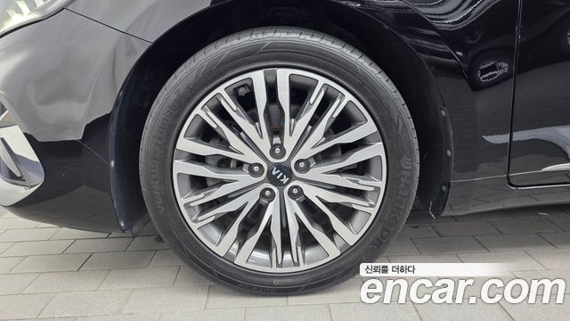 Kia K7 из Кореи Encar