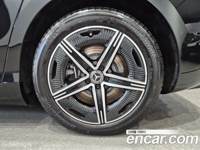 Mercedes-Benz EQE из Кореи Encar