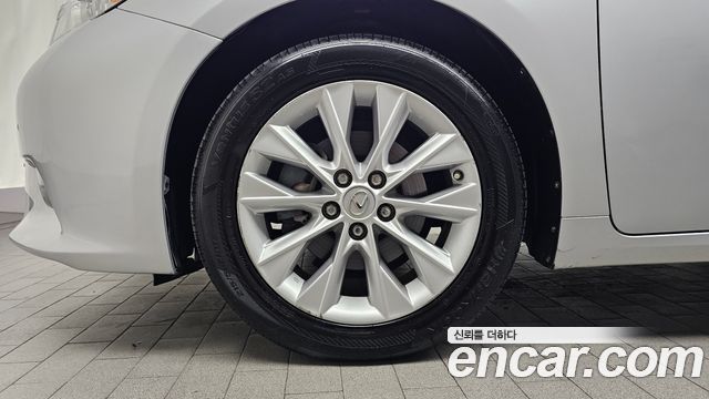 Lexus ES из Кореи Encar