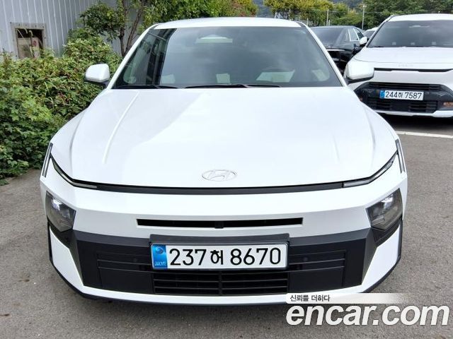 Hyundai AVANTE 2.0 Premium — пробег 5 км — фото 2 из 5