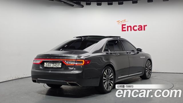 Lincoln Continental 3.0 AWD — пробег 63 701 км — фото 2 из 5