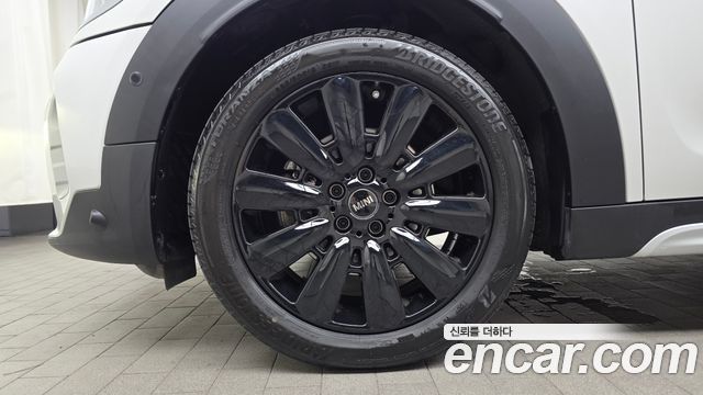 Mini Countryman из Кореи Encar
