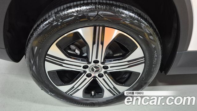 Mercedes-Benz EQA из Кореи Encar