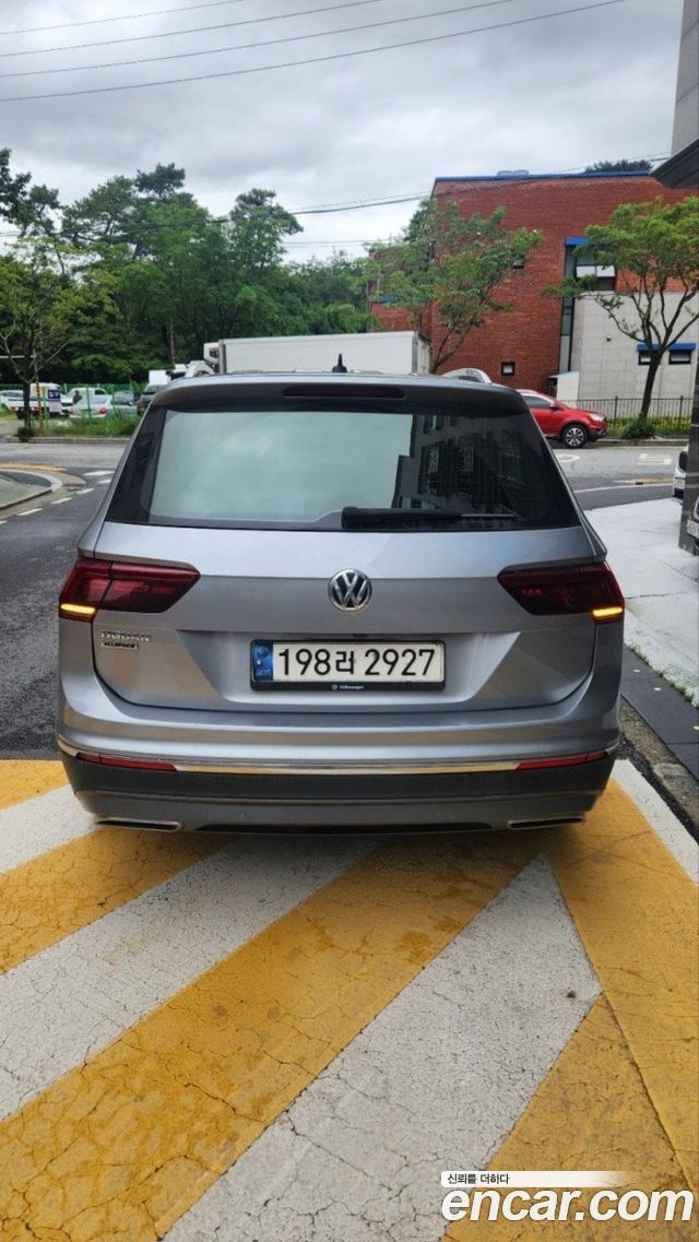 Volkswagen Tiguan из Кореи Encar
