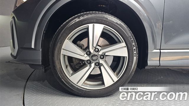 Audi Q2 из Кореи Encar