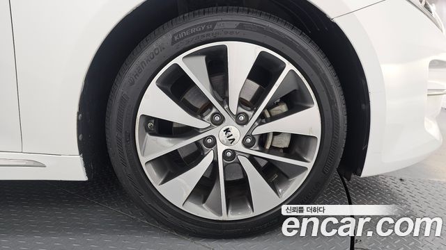 Kia K5 из Кореи Encar