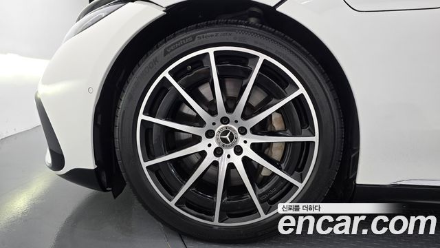 Mercedes-Benz EQS из Кореи Encar