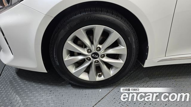Kia K5 из Кореи Encar