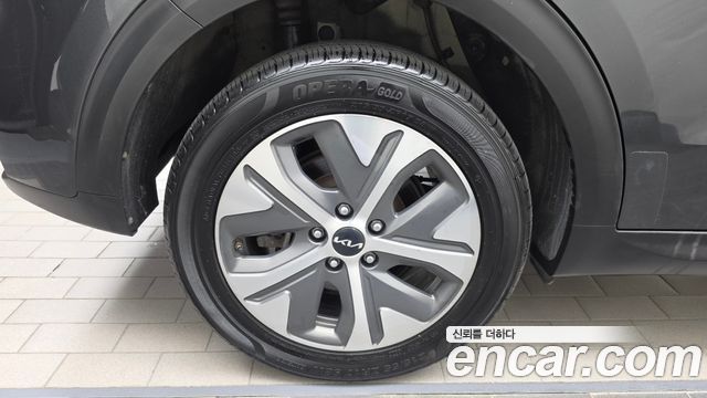 Kia Niro Prestige — пробег 145 833 км — фото 5 из 5