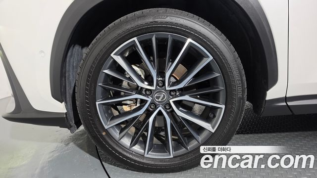 Lexus NX из Кореи Encar