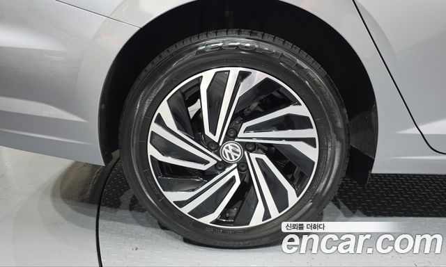 Volkswagen Jetta 1.4 TSI Prestige — пробег 21 686 км — фото 5 из 5