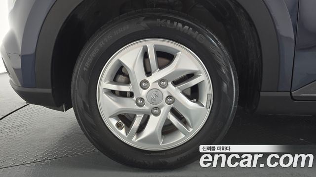 Hyundai Venue из Кореи Encar