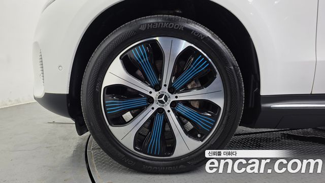 Mercedes-Benz EQC из Кореи Encar