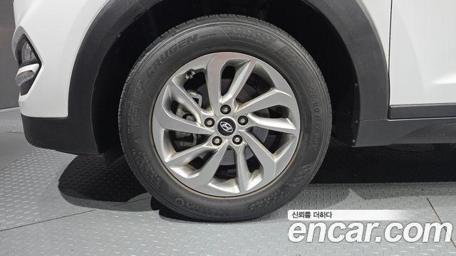 Hyundai Tucson из Кореи Encar
