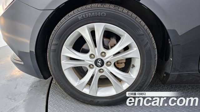 Hyundai Sonata Premier — пробег 128 567 км — фото 5 из 5