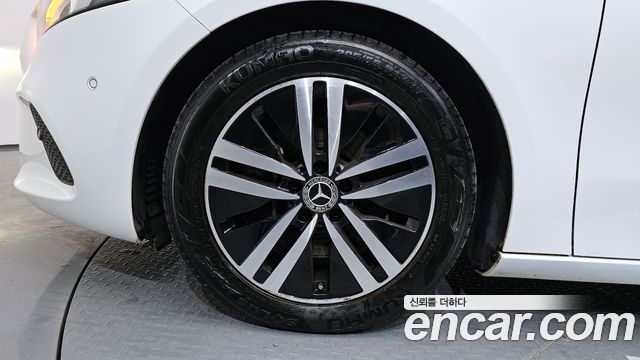 Mercedes-Benz A-Class из Кореи Encar