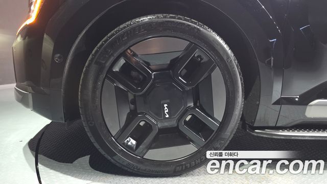 Kia EV9 из Кореи Encar