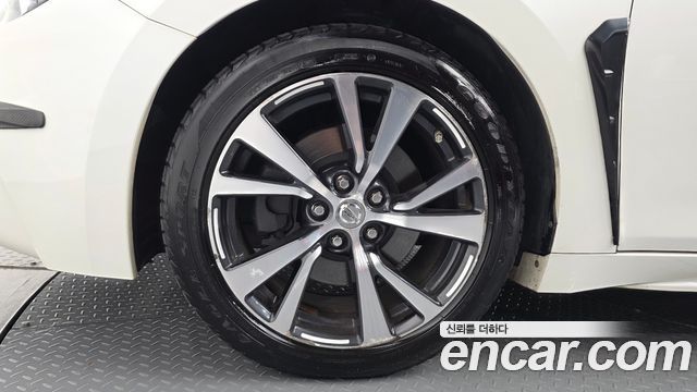 Nissan Maxima из Кореи Encar