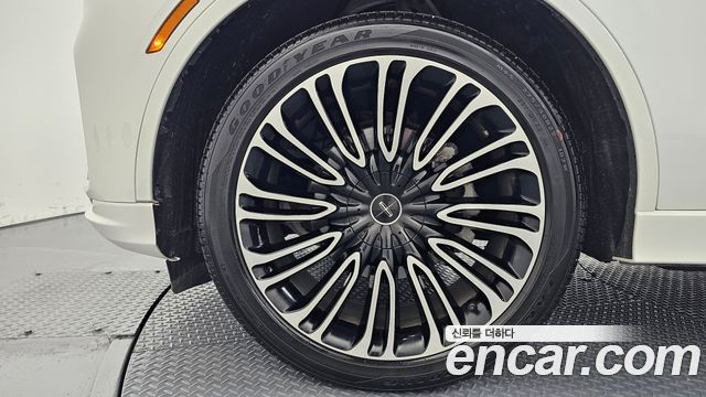 Lincoln Aviator из Кореи Encar
