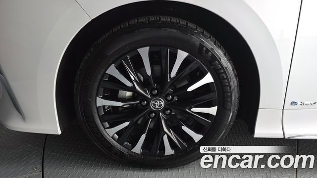 Toyota Alphard из Кореи Encar