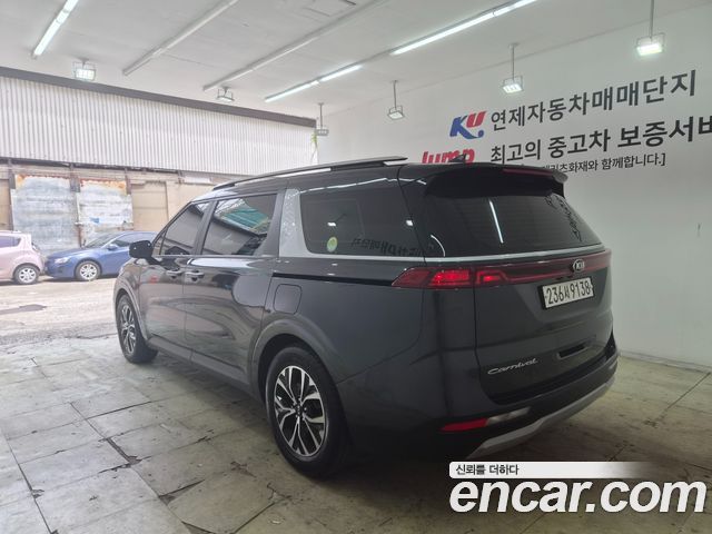 Kia Carnival из Кореи Encar
