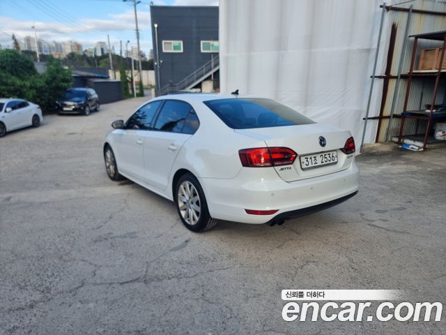 Volkswagen Jetta 2.0 TDI 6th — пробег 171 097 км — фото 5 из 5