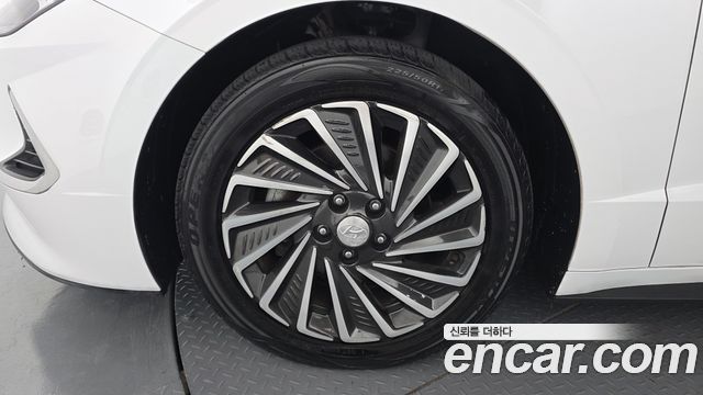 Hyundai Sonata Premium Plus — пробег 147 802 км — фото 5 из 5