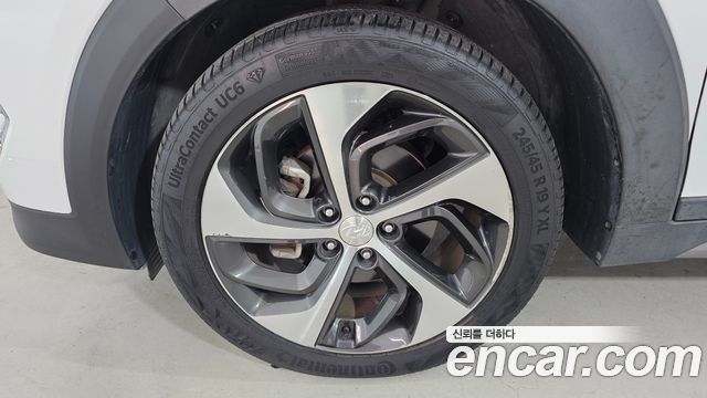Hyundai Tucson из Кореи Encar